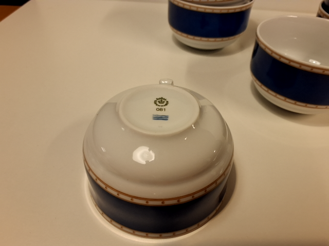 Royal Copenhagen Kaffekop med underkop Liselund serien